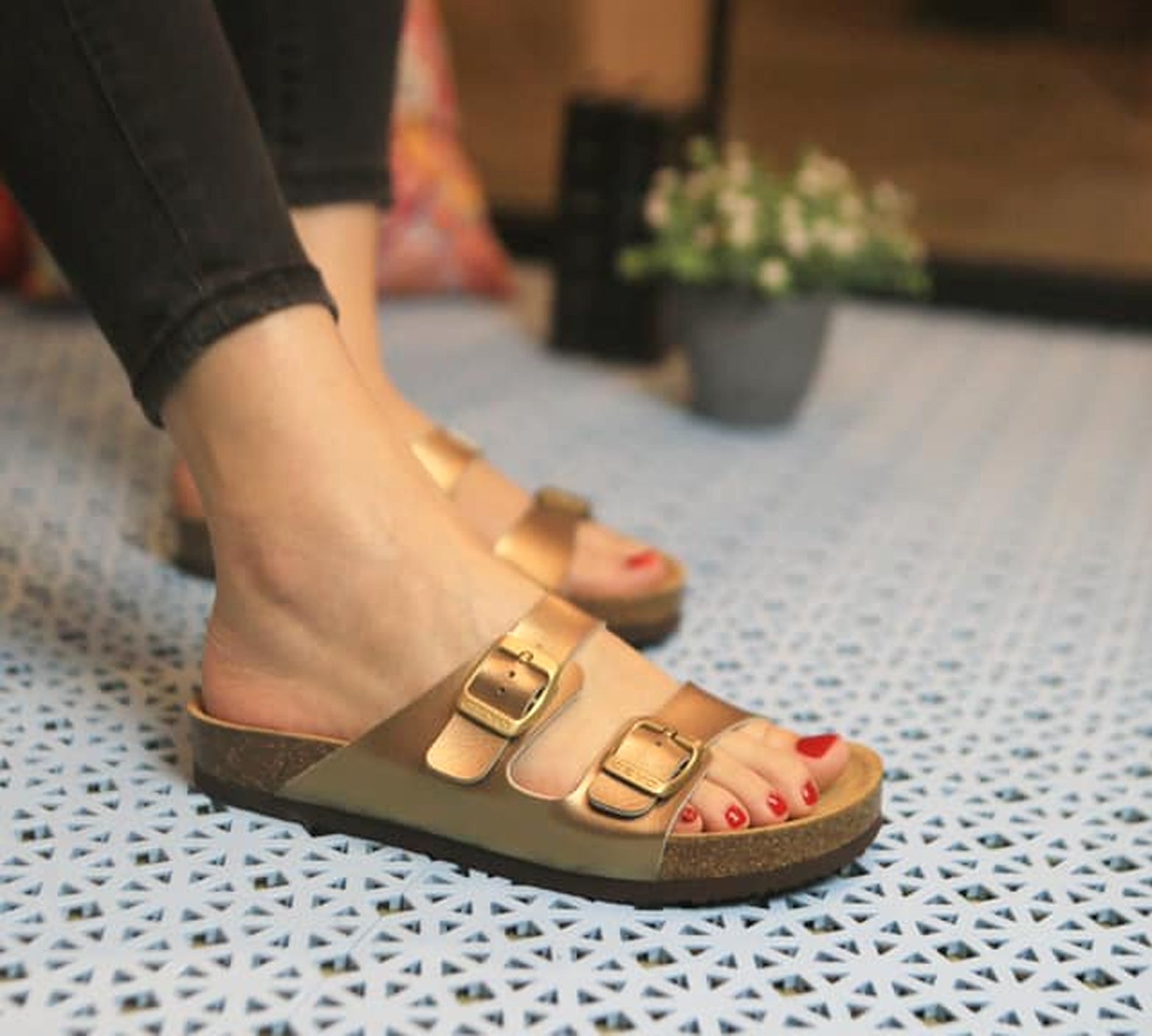 9910 - Z49 CEYO ANATOMICAL TURKISH SANDAL - HadiShop.Ae